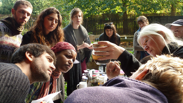 21937856748_92f1c98f14_z